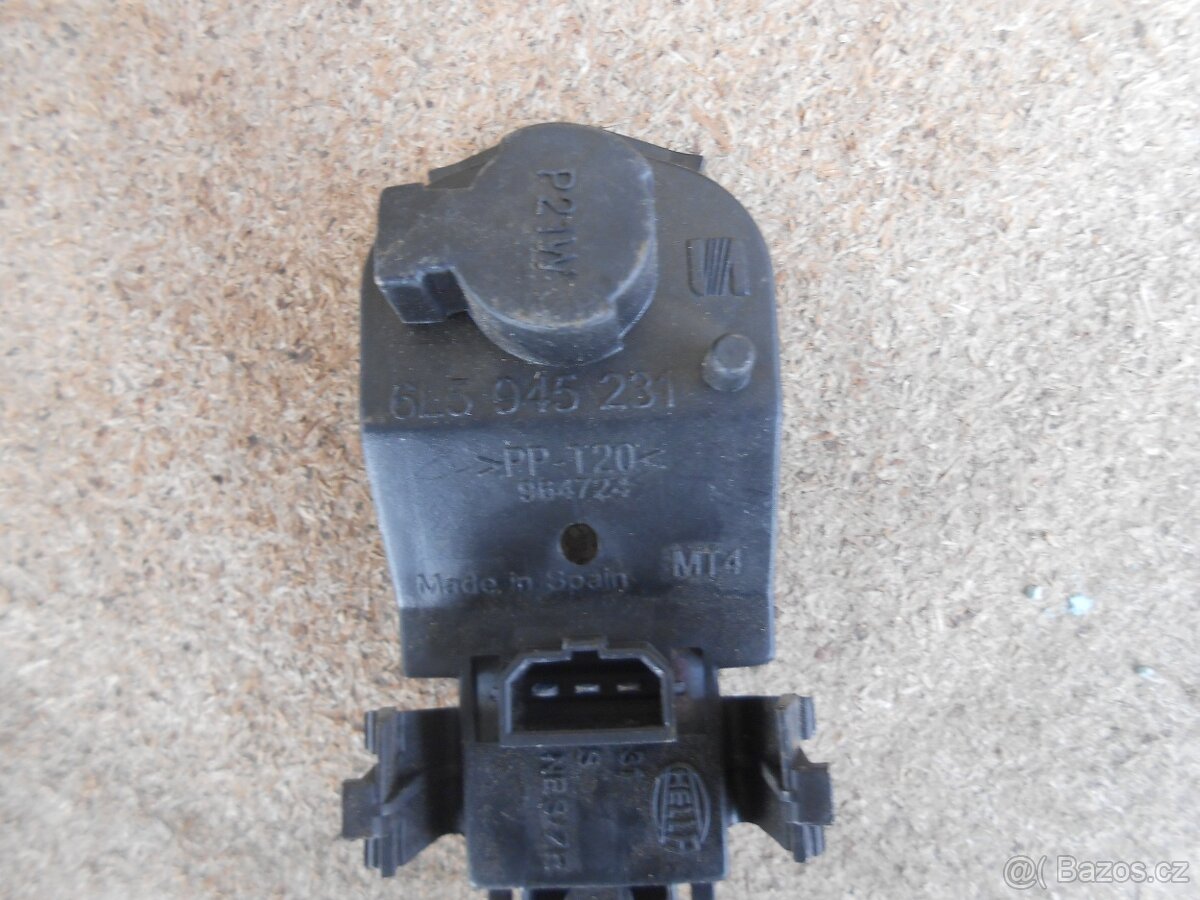 Seat Leon II stahovačka zámek klika repro mřížka - 13