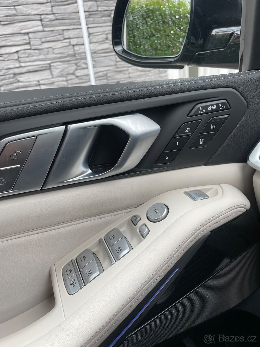 BMW X7 M50i 390kw - 13