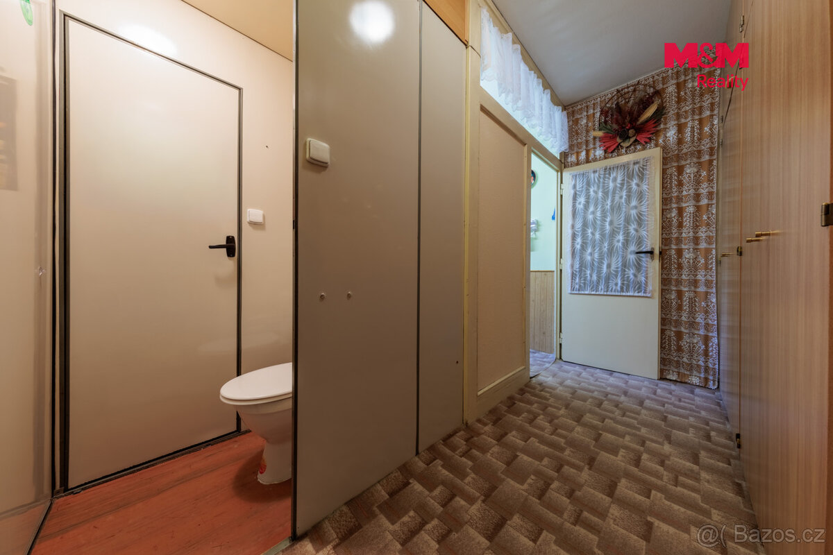 Prodej bytu 3+1, 58 m², Chodov, ul. Poděbradova - 13