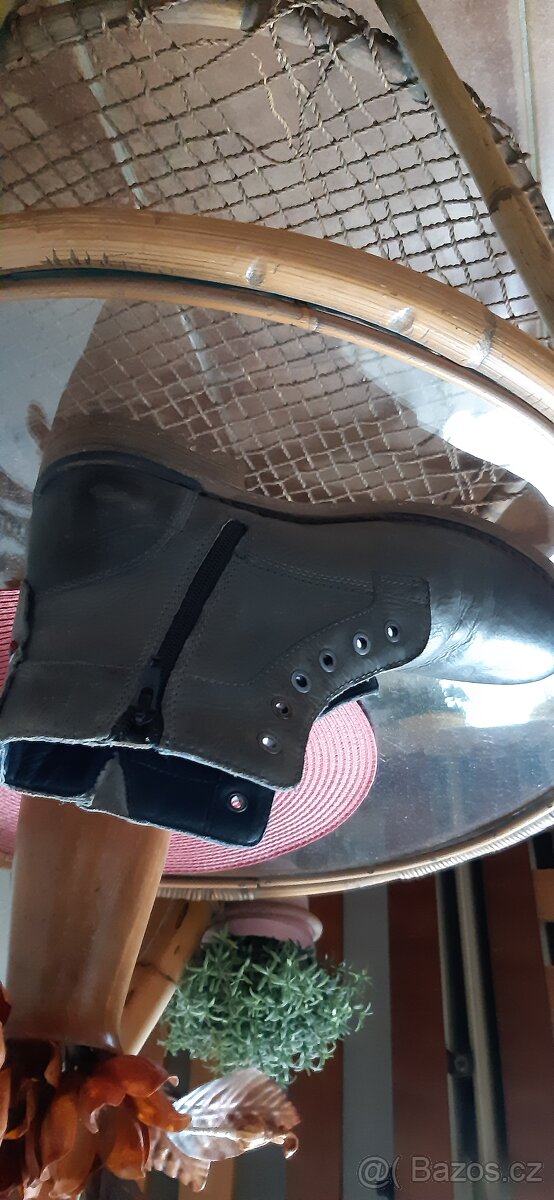 Prodej damske obuvi - 13