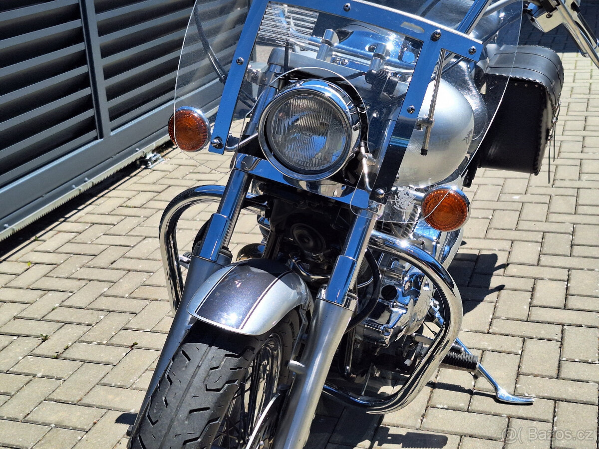 Yamaha XVS 1100 DRAGSTAR - 13