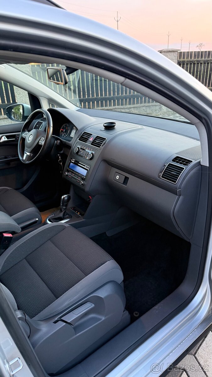VW TOURAN 1.6Tdi 77kw DSG - 13