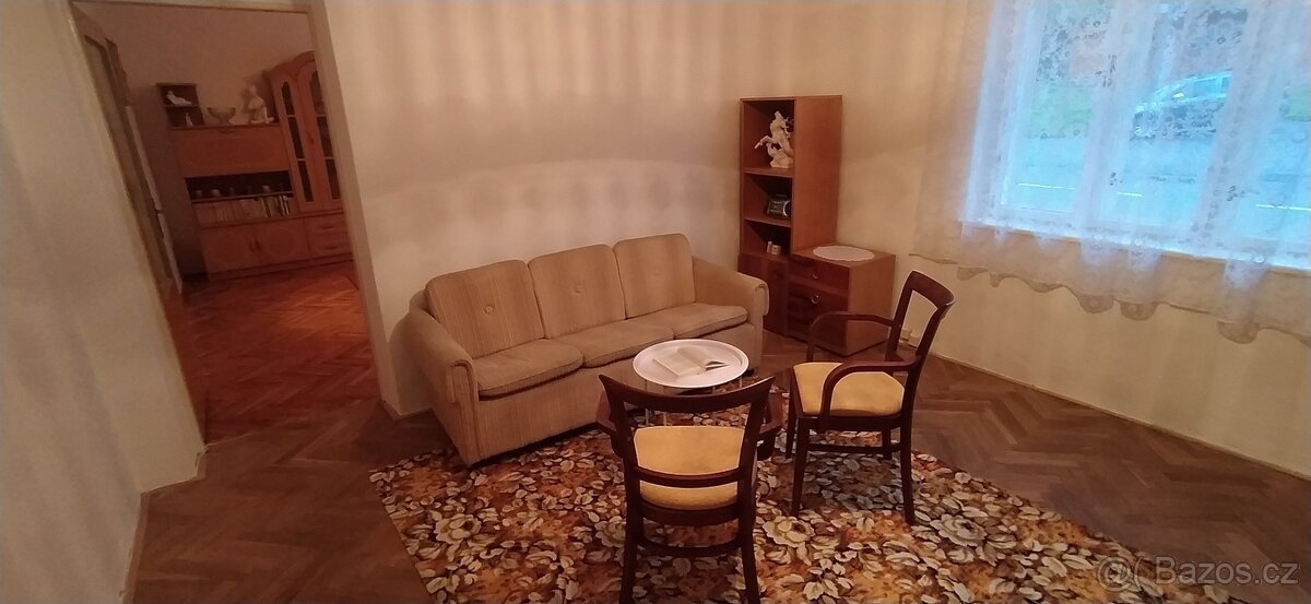 Prodej řadového rodinného domu na Rusavě, ev.č. 26949 - 13