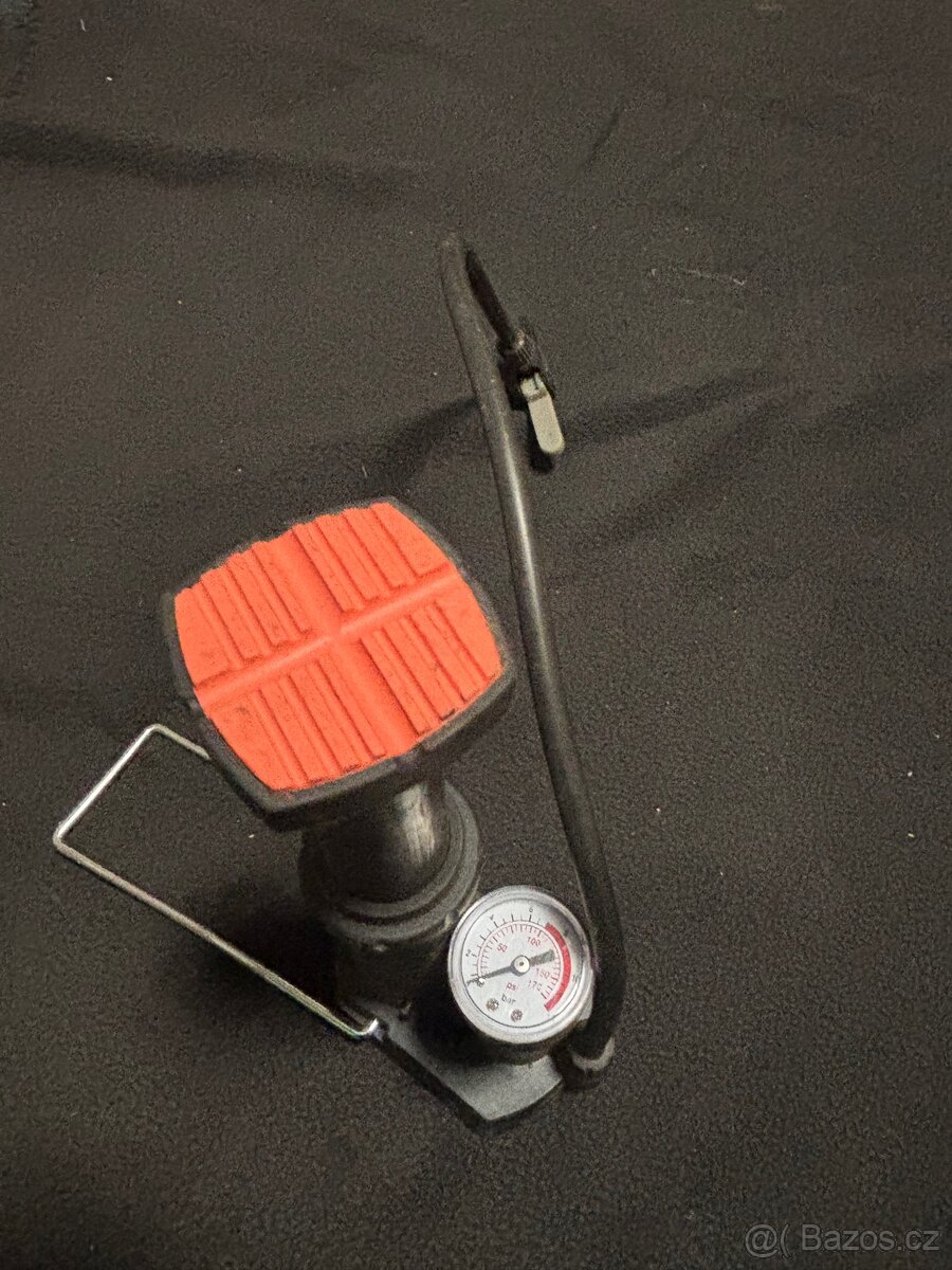 Vybavení dílny - 13