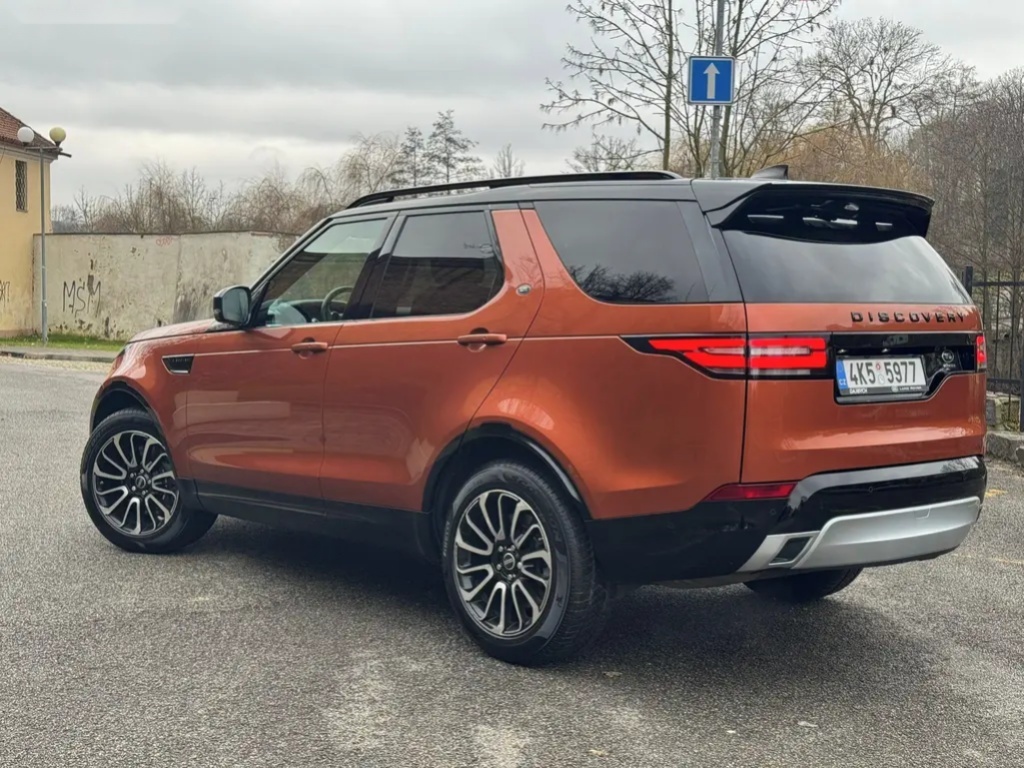 Land Rover Discovery, 3.0SDV6 ČR 1.MAJ EXTRA VÝBAVA - 13