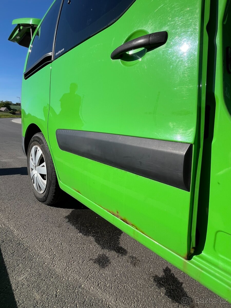 Citroën Berlingo Multispace, rok 2012, nafta - 13
