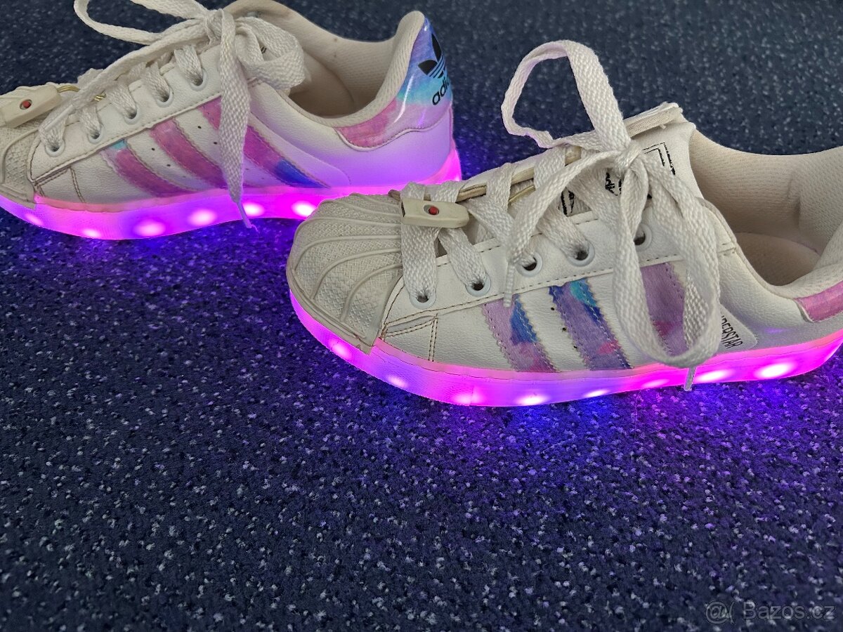 Adidas - 13