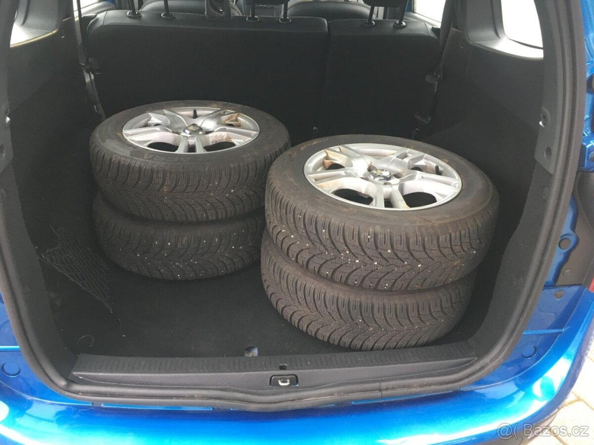 DACIA LODGY 1.2 i 85 kW STEPWAY - 13