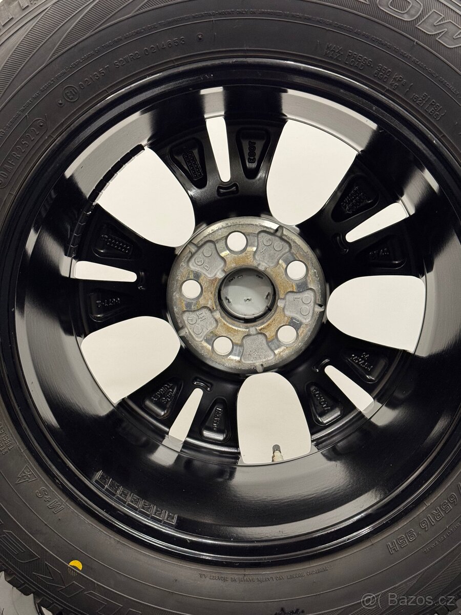 205/65 R16 zimní originální sada TOYOTA YARIS CROSS - 13