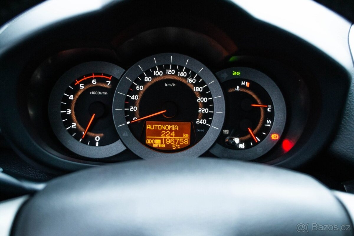Toyota RAV4 2.2l D-CAT 180 Premium - 13