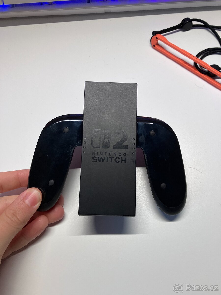 Nintendo Switch 2 - top stav - komplet balení - 13