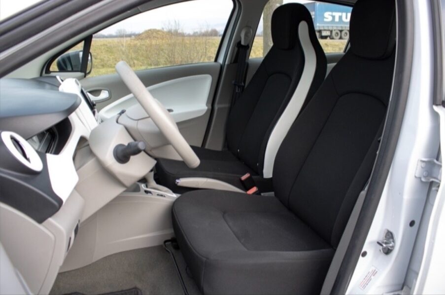 RENAULT ZOE R110 Z.E. 40 - 13