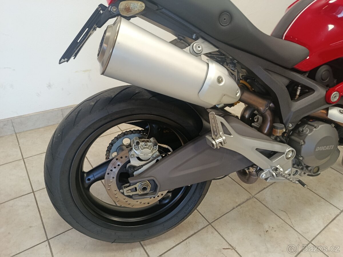Ducati monster 696 - 13