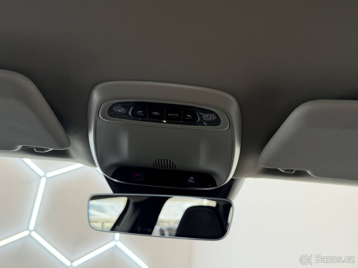 Volvo V40, 2.0 D2, 88kW, AUTOMAT - 13