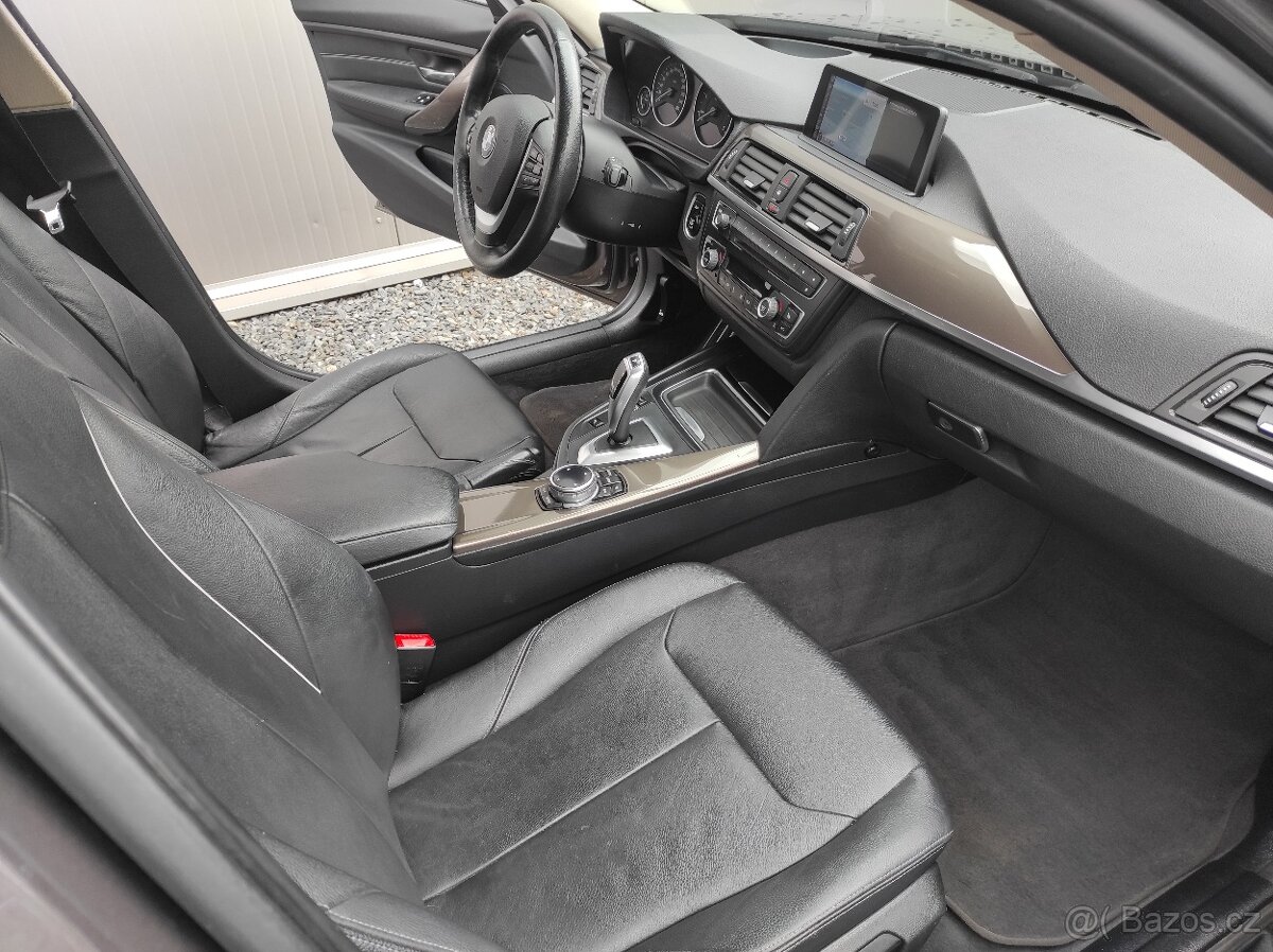 BMW 330D XDRIVE - 13