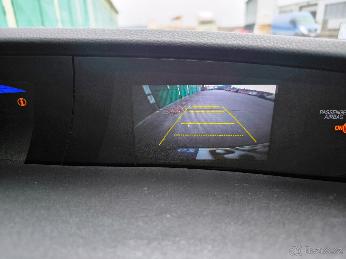 Honda Civic 1.8Vtech/104kW - 13