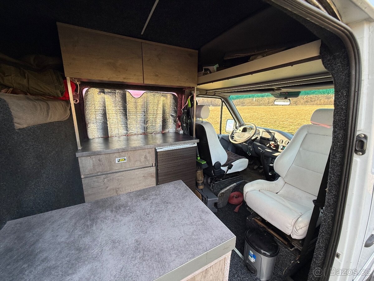 Obytna dodavka, caravan mercedes sprinter 312D 2,9TD - 13