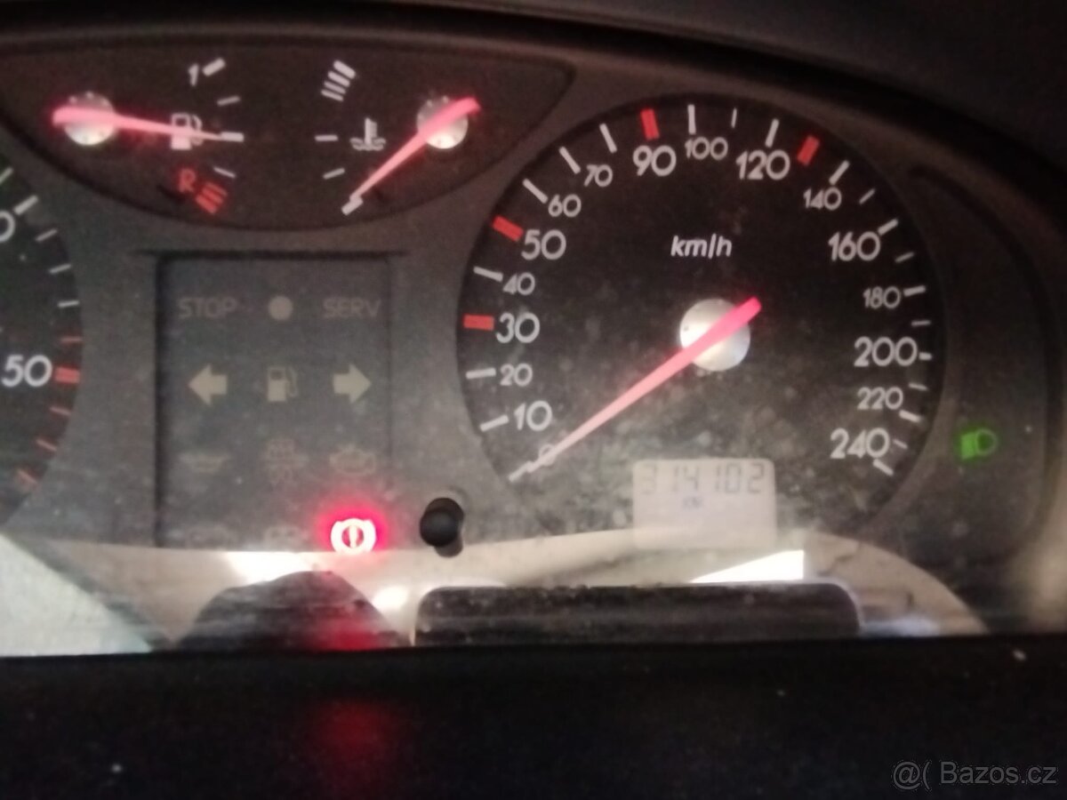 Renault Laguna - 13