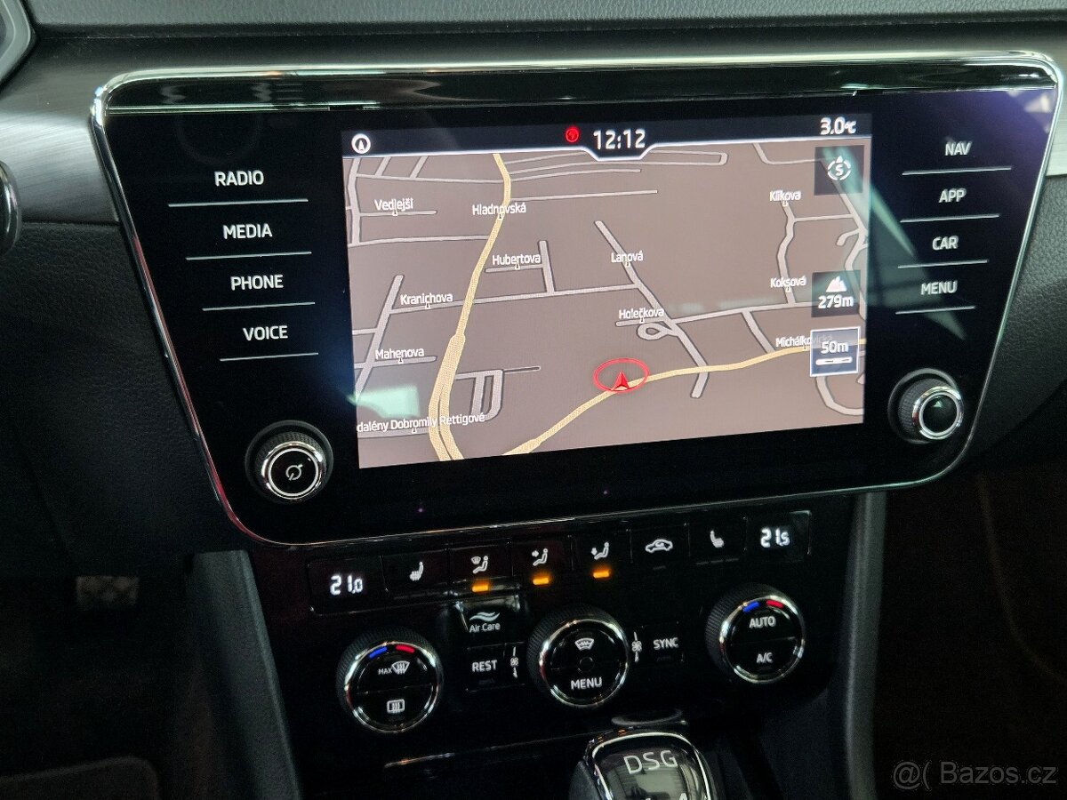 Škoda Superb TDI DSG 4x4 Style Plus Tažné zařízení - 13