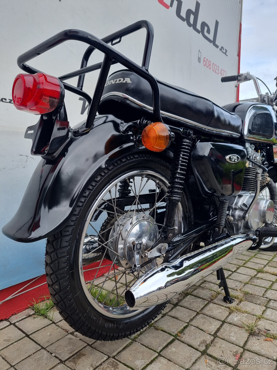 Honda CD 175 - 13