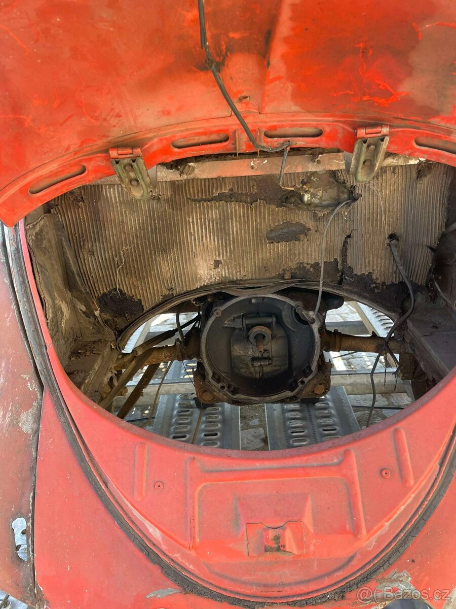 VW Brouk - " Ovál " - 13