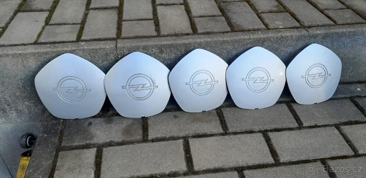 ND Opel Ascona 3dv. - 13