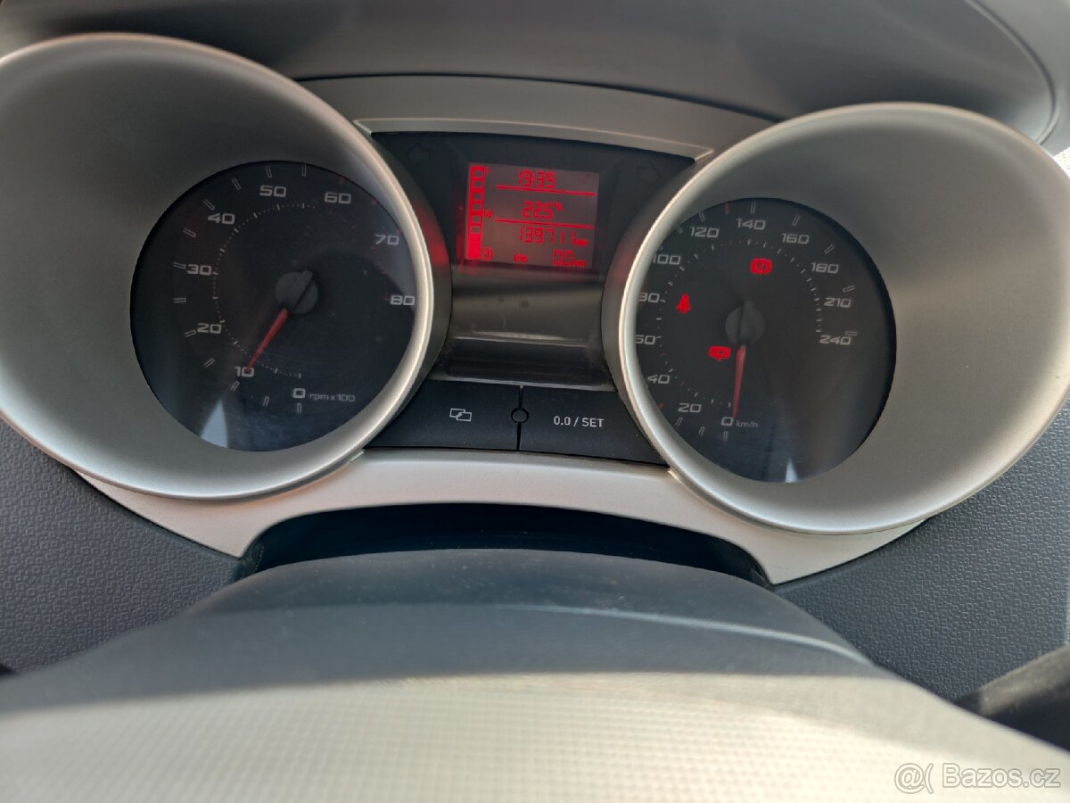 Seat Ibiza 1.4i-16V - 13
