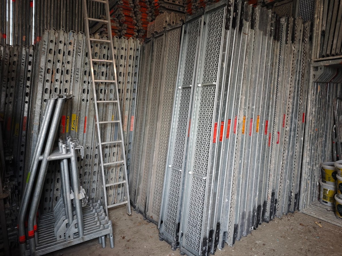 Lešení orig Layher blitz 73cca 100m2 - prodám - 13