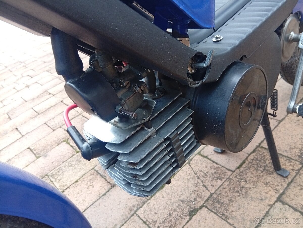 Prodám Babeta 210 modré barvy - 13