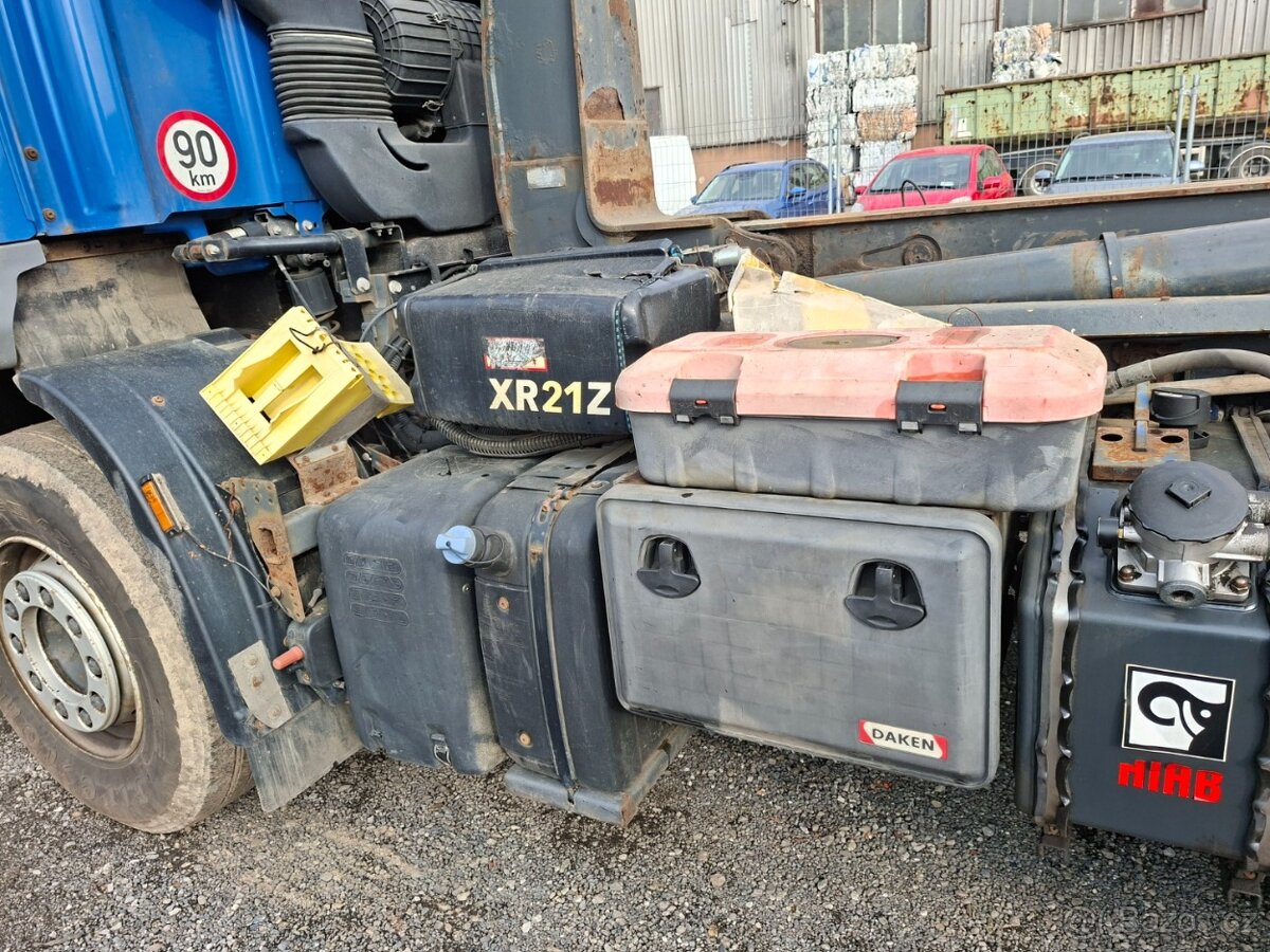 DAF CF 410 FAT 6X4 - 13