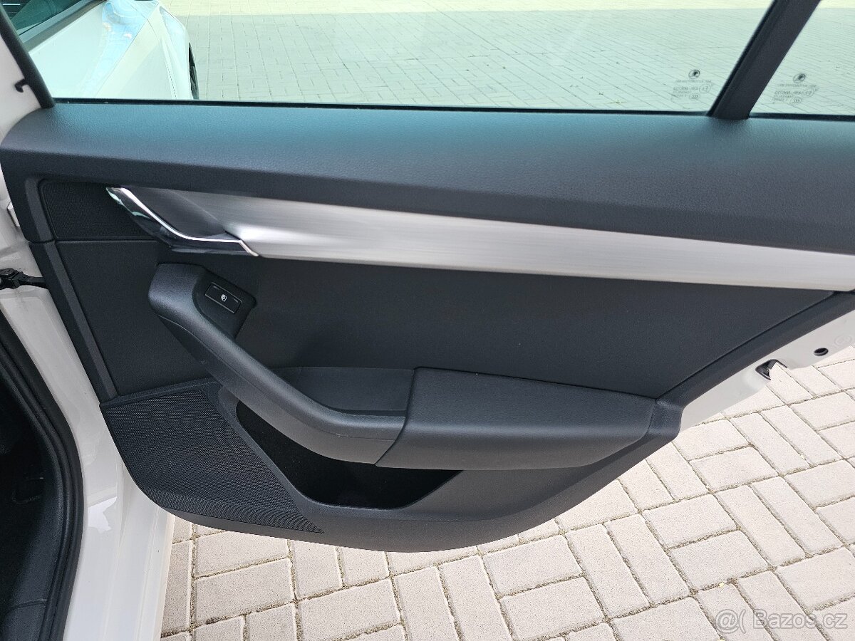 Škoda Octavia, 1.6 TDi Kombi - 13
