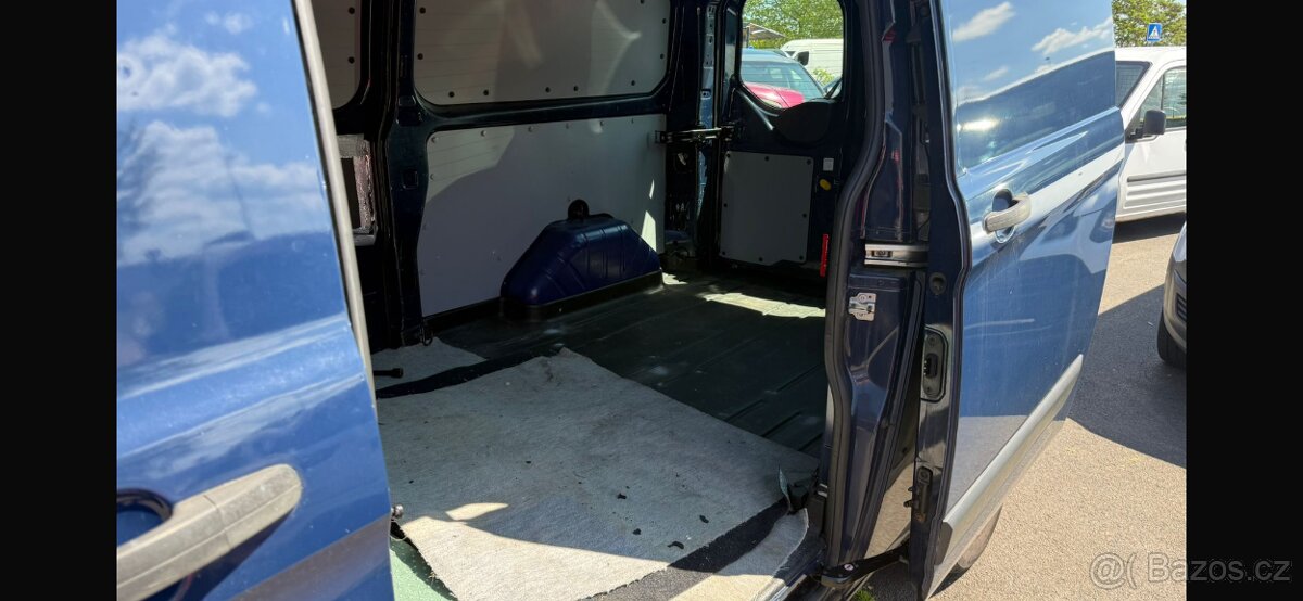 Ford Transit Custom 2.2TDCi - 13