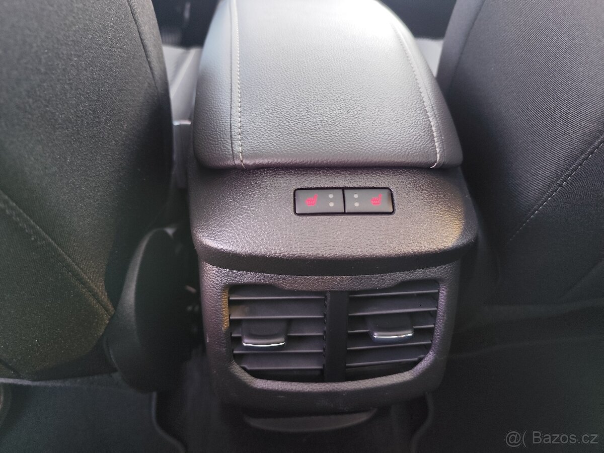 Ford Mondeo MK5 - 13