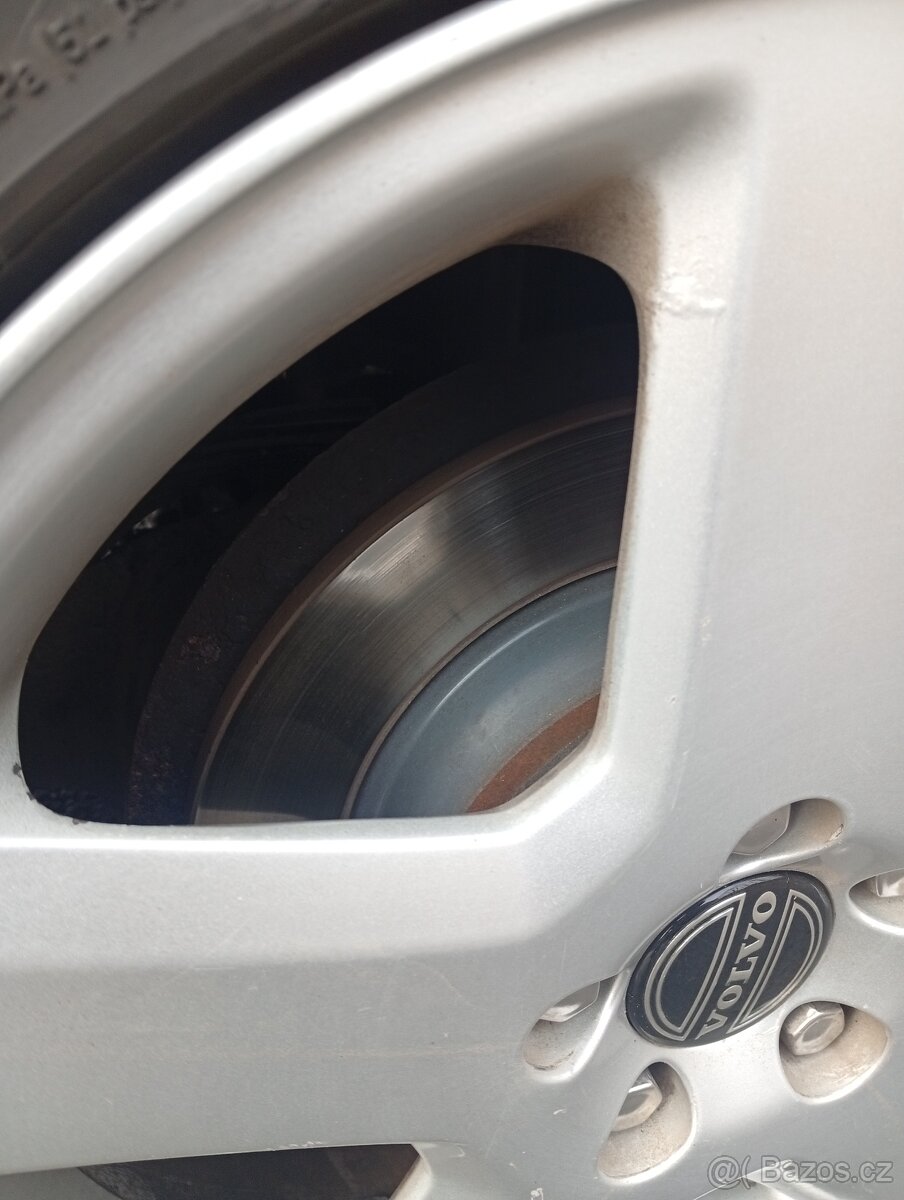 Prodám Volvo V50 2,4D5 - 13