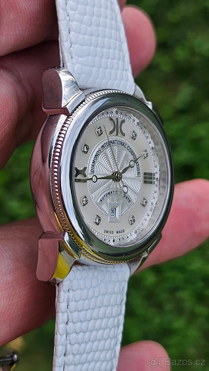 Diamantové automatické dámske hodinky DIC A9261A biele - 13