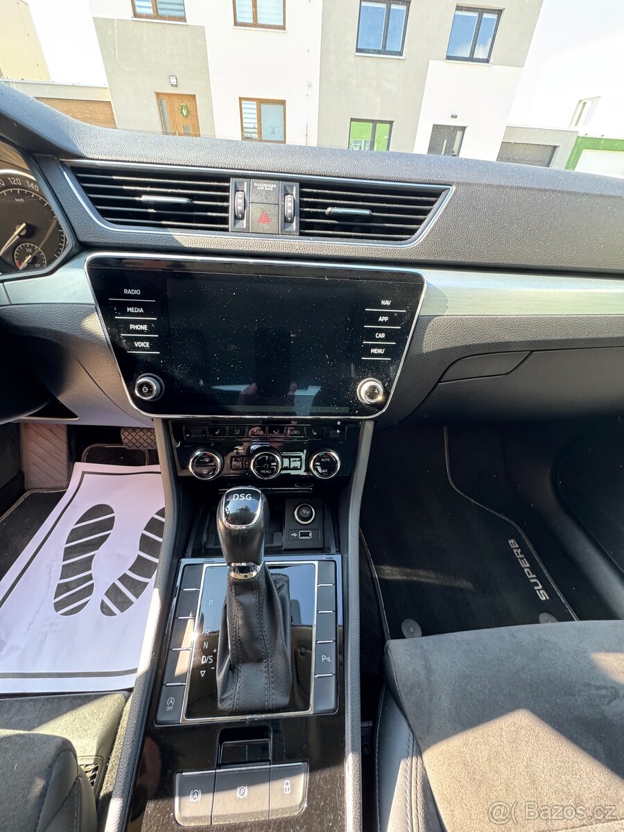 Škoda Superb, tažné - 13