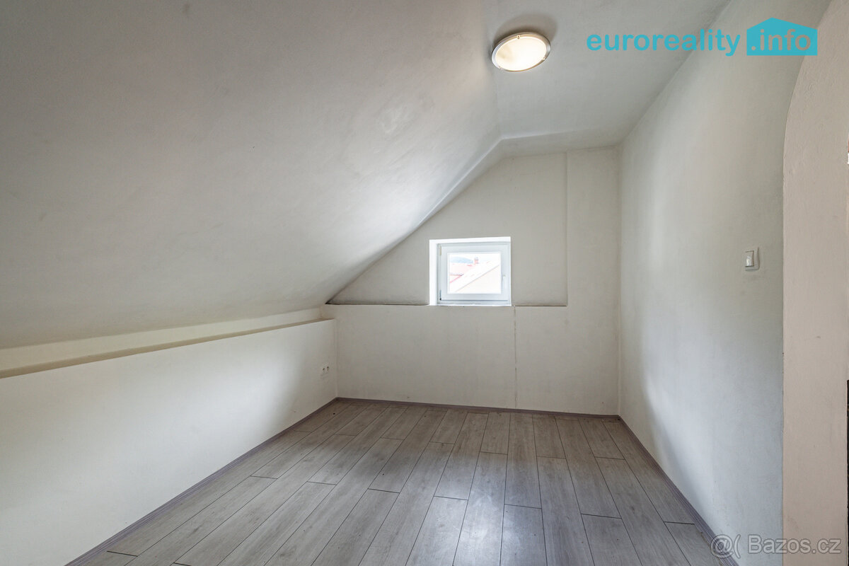 Prodej, byt 1+1, 30 m2, Kraslice, ul. Rybná - 13