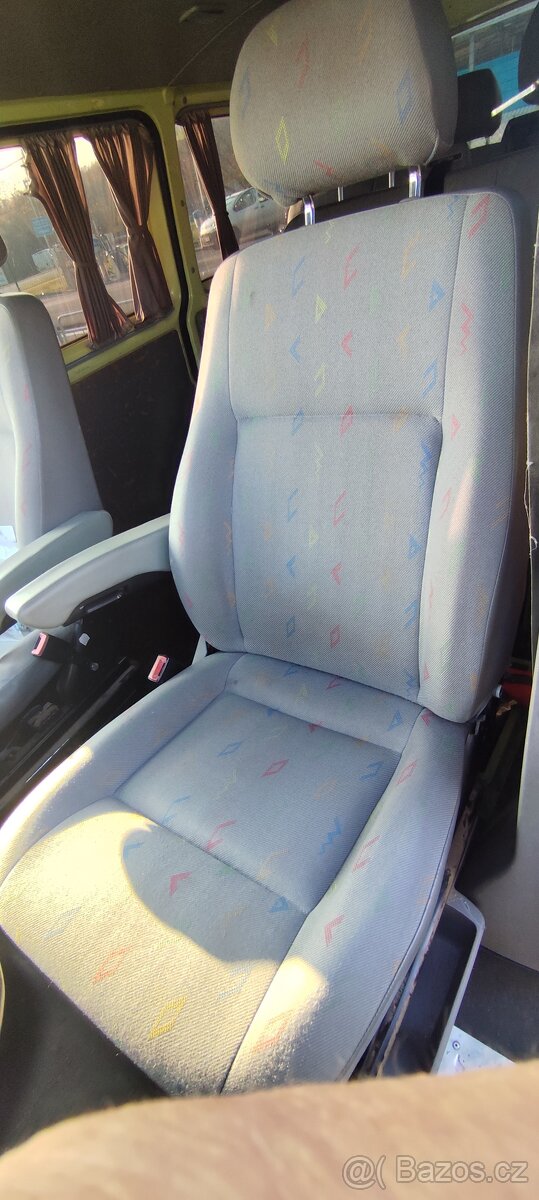 Volkswagen Transporter 1.9 TDI nová STK - 13