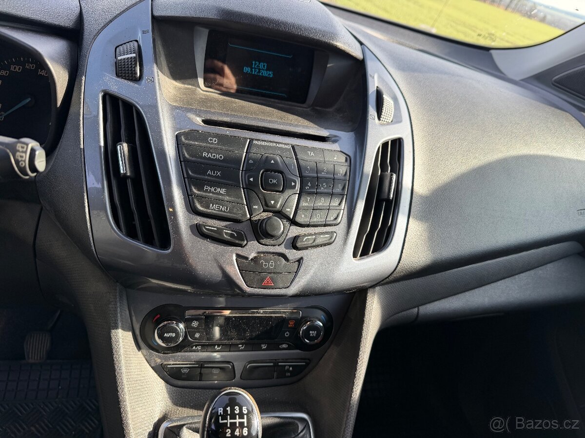 Ford Tourneo Connect - 13