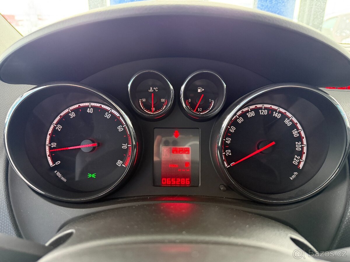 Opel Meriva 1,4 88kW,SERVISKA - 13