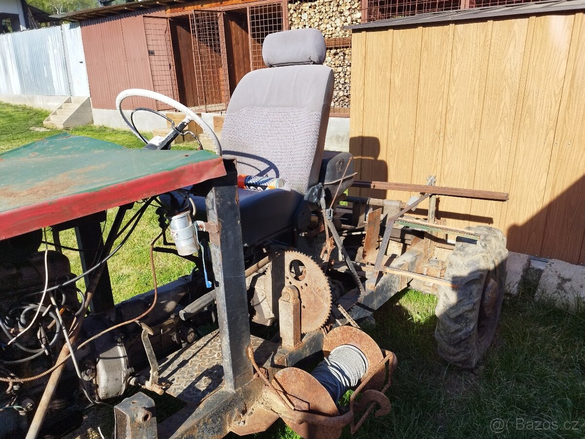 Malotraktor domácí výroby 4x4 - 13