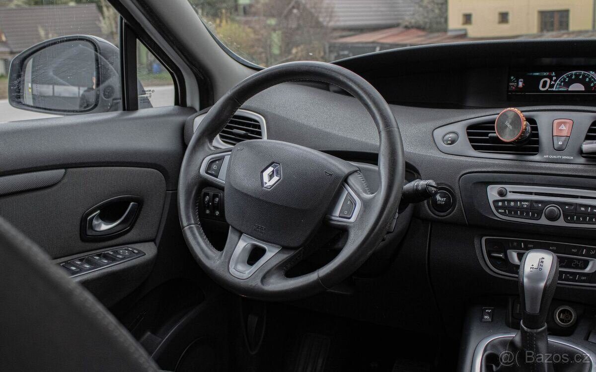 Renault Scenic 2.0 CVT 2011 - 13
