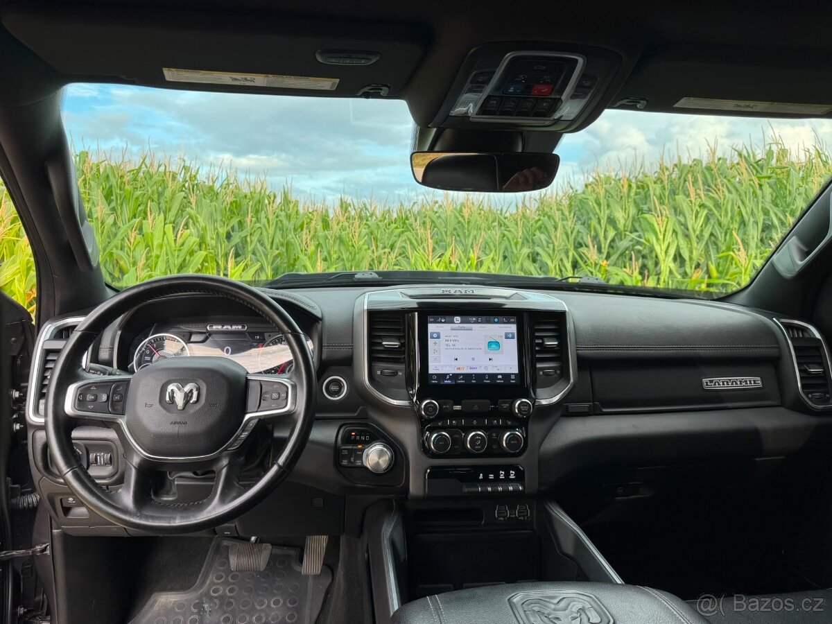 Dodge ram 5.7 hemi Laramie - 13