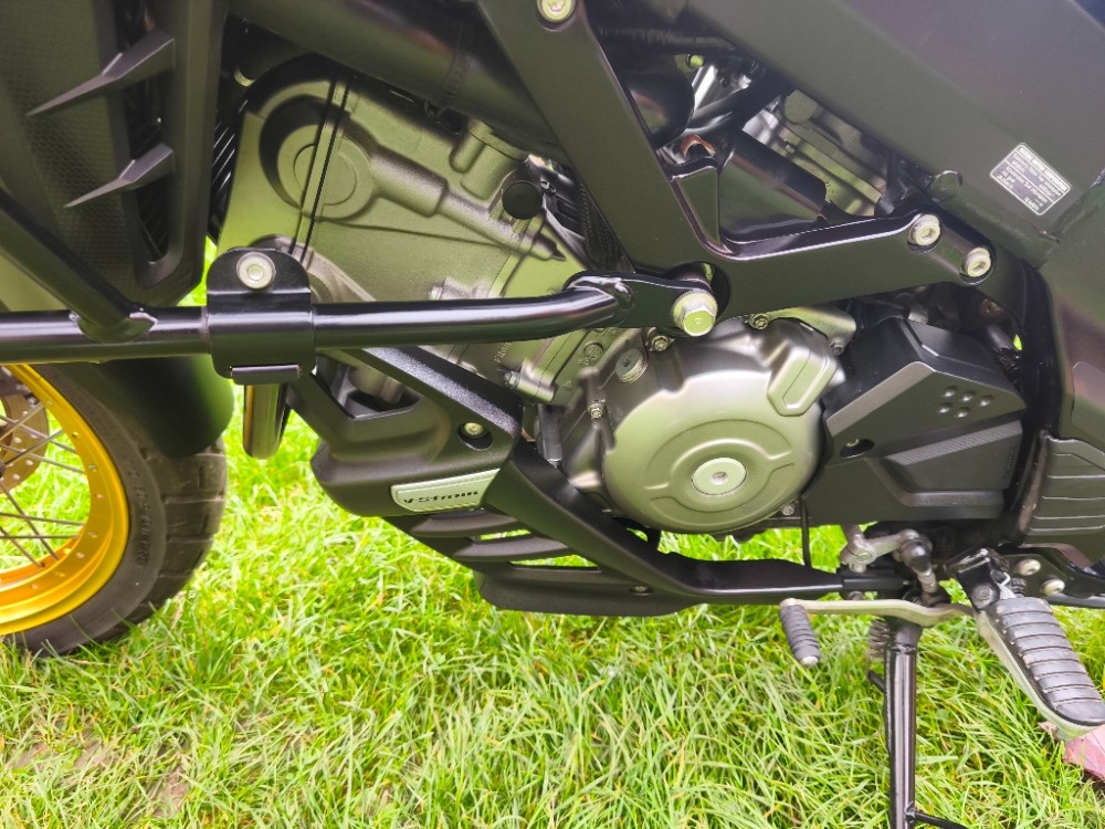 Suzuki DL 650 V-Strom XT (2020) TOP, 13 tis.km, VÝPRODEJ - 13