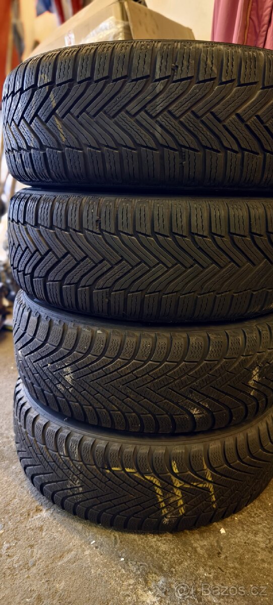 Zánovní zimní sada kol 205/55 R16" 5x112 - 13