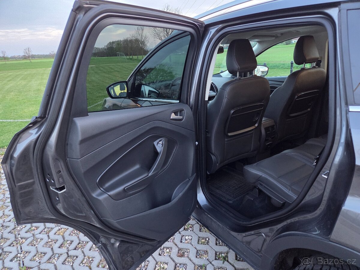 Ford Kuga, 2.0 TDCi,110kW,ČR,kamera,Panor - 13