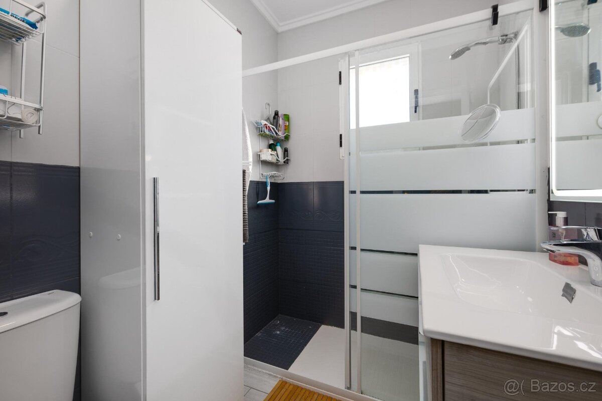 ŠPANĚLSKO, Orihuela Costa, rohový domek - 13