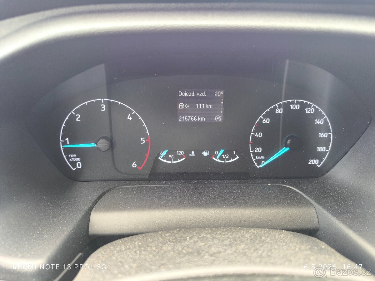 Custom 2.0 TDCi 9 míst LONG - 13