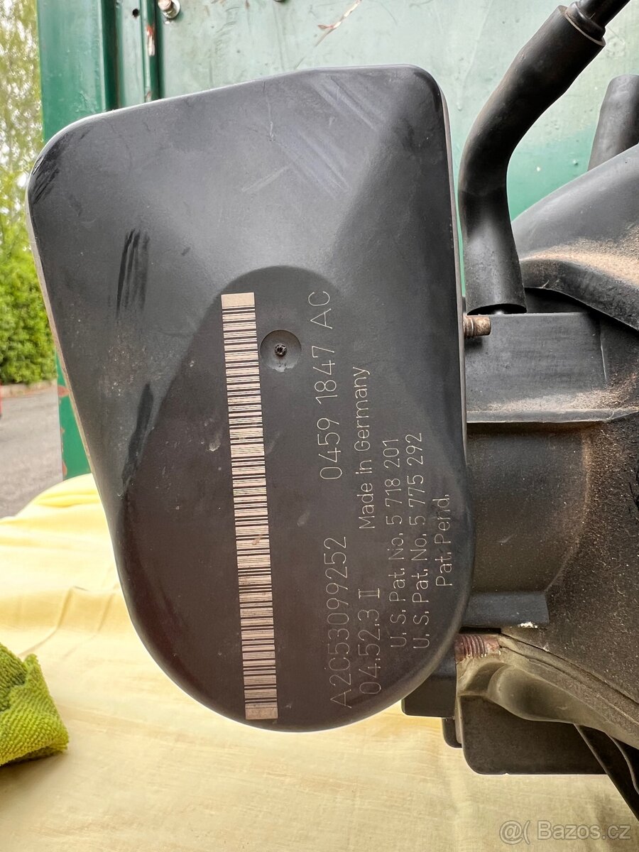 Díly motor 5.7 hemi 2005 - 13
