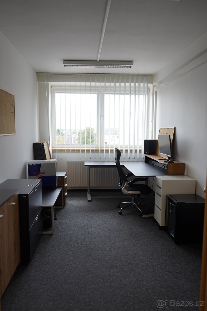 Pronájem kanceláří - 13